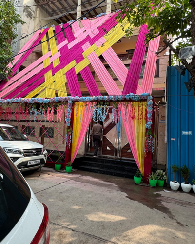 New Rajdhani Flowers And Decorators