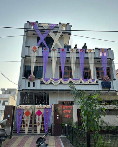 New Rajdhani Flowers And Decorators