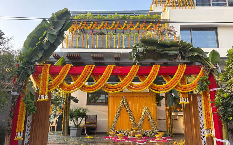 New Rajdhani Flowers And Decorators